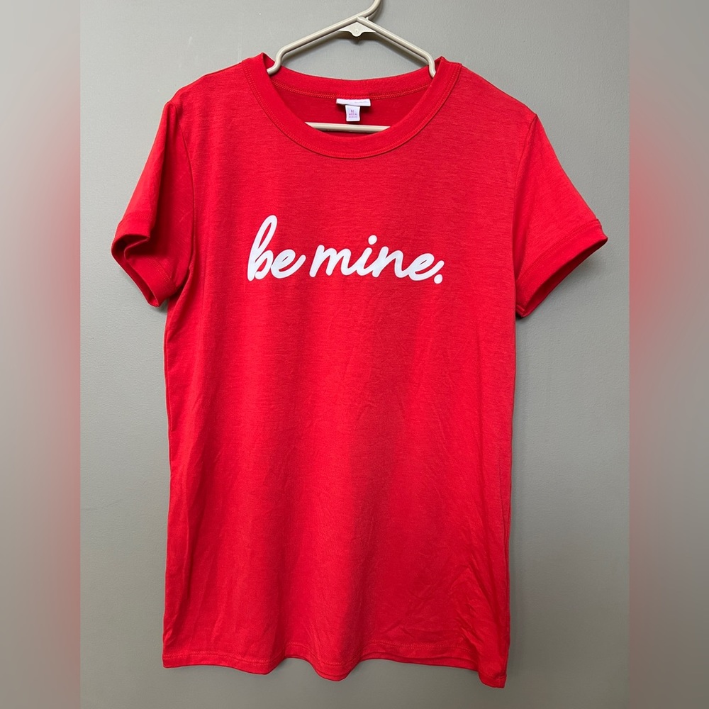LuLaRoe Liv Basic T - Size Medium